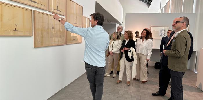 Presentación de la exposición ‘Serrano ante Goya. Entretenimientos en el Prado’.