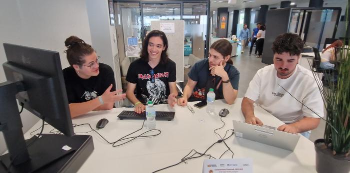 La consejera de Educación ha inaugurado la competición nacional, en la que han participado 150 alumnos de FP.