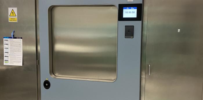 Nueva autoclave de vapor del Hospital Nuestra Señora de Gracia.