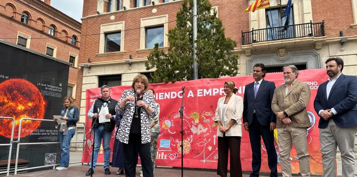 Image 4 of article Cerca de 300 escolares participan en el mercado de 'Aprendiendo a Emprender', que se ha celebrado por primera vez en Teruel
