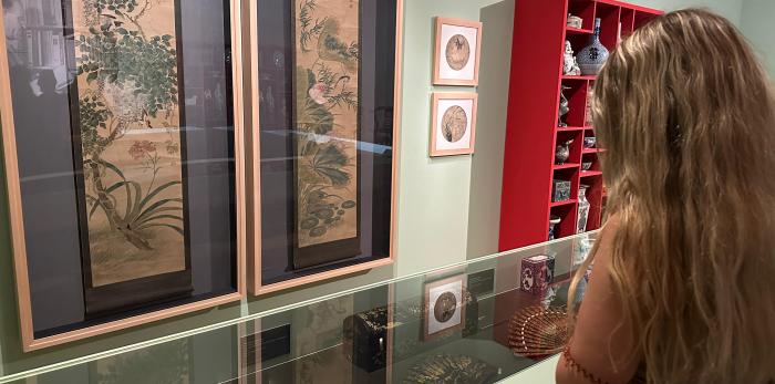 Presentación de la exposición 'Tesoros. Colecciones de arte asiático del Museo de Zaragoza', este jueves en La Lonja.