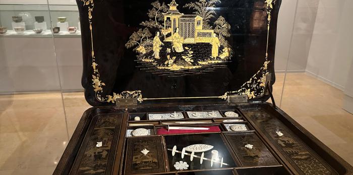 Presentación de la exposición 'Tesoros. Colecciones de arte asiático del Museo de Zaragoza', este jueves en La Lonja.