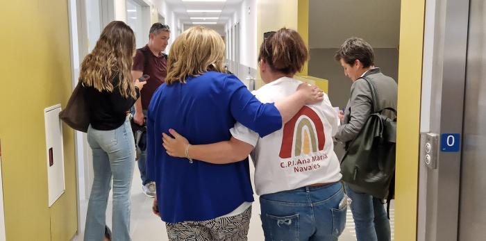 La consejera de Educación ha visitado hoy el nuevo aulario de Primaria del CPI Ana María Navales.