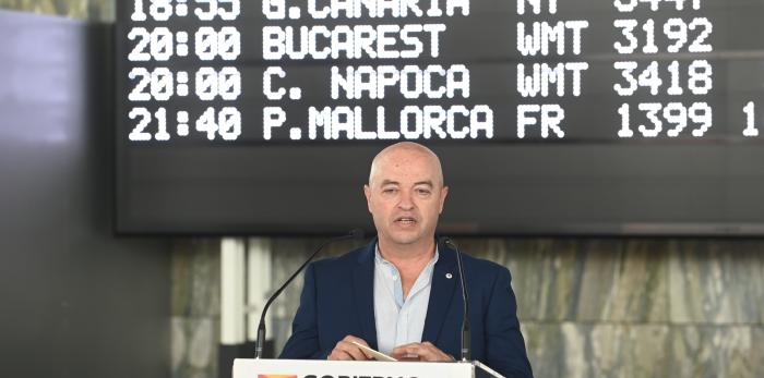 Imágenes del acto de presentación de las nuevas frecuencias entre Aragón y Canarias.