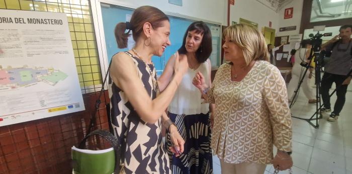 La consejera ha participado en el acto de fin de curso del CPIFP Corona de Aragón.