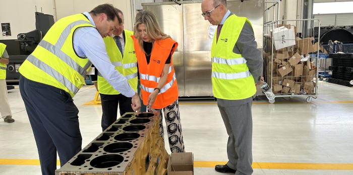 La vicepresidenta, Mar Vaquero, ha visitado las instalaciones de Finanzauto