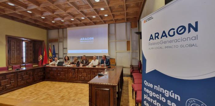 La presentación se ha realizado en el salón de Ciento del Ayuntamiento de Jaca