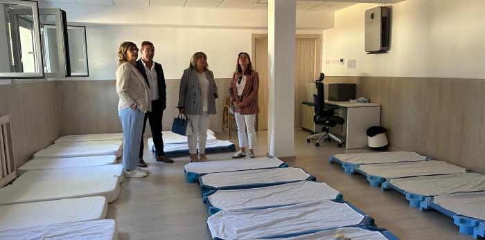 La consejera de Educación ha visitado este martes la Escuela de Educación Infantil Aragón.