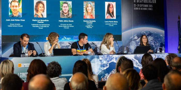 Hoy se ha celebrado la segunda jornada del congreso con gran éxito de público y ponencias de interés.