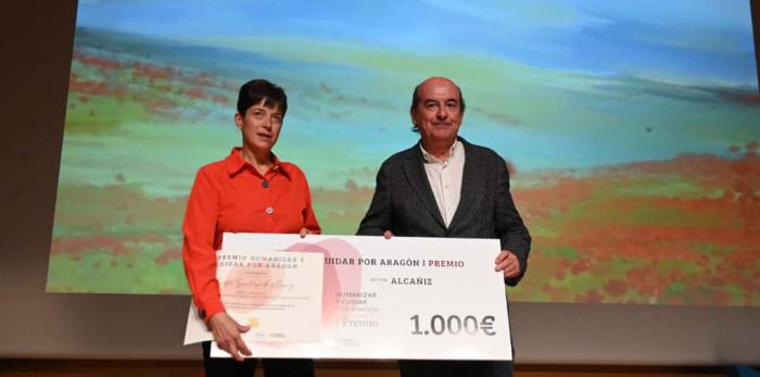 Acto de entrega de los I Premios HumanizAR y CuidAR por Aragón.