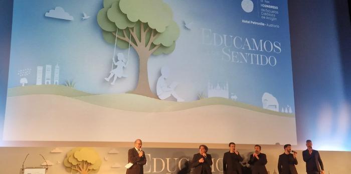 La consejera ha clausurado el I Congreso de Escuelas Católicas de Aragón.
