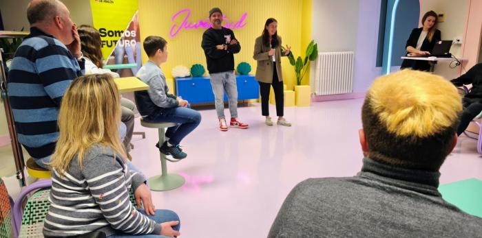 La presentación del proyecto ha tenido lugar este miércoles en la sede del Instituto Aragonés de la Juventud