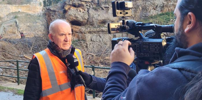 El director general de Carreteras, en el lugar del desprendimiento.