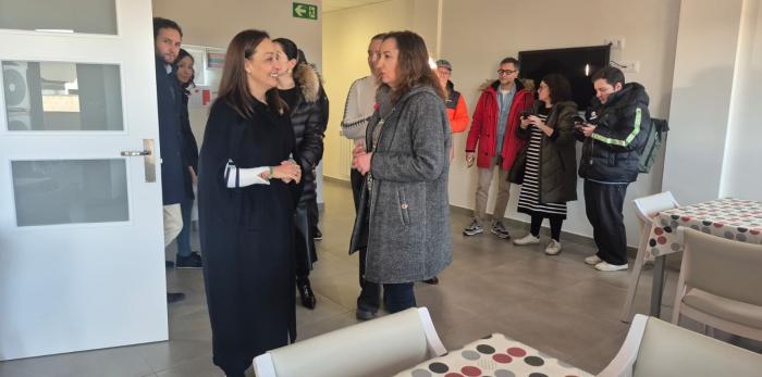 Susín ha visitado las instalaciones del recurso para mayores de Monzón, que fue ampliado en marzo del presente ejercicio