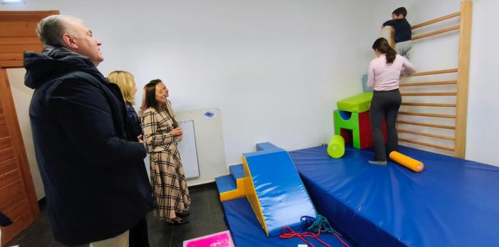 En este recurso se acompaña a 58 menores con necesidades de apoyo mediante equipos especializados