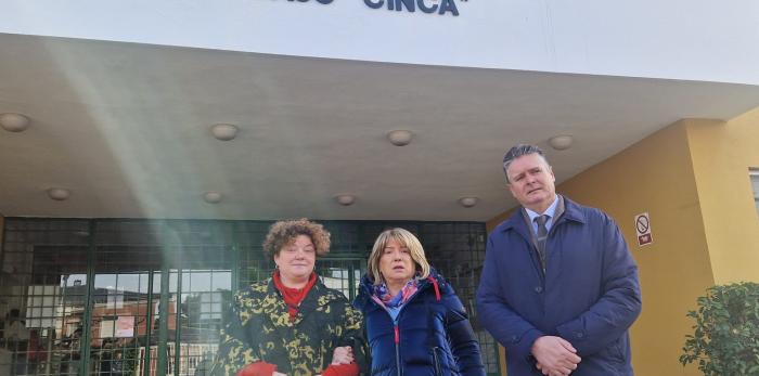 La consejera de Educación ha visitado hoy la localidad de Fraga.