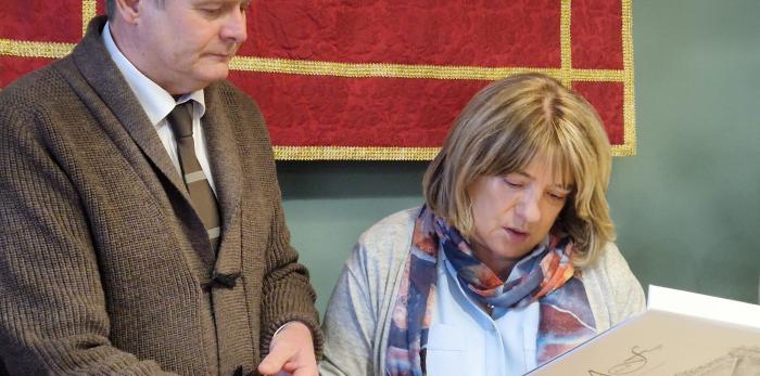 La consejera de Educación ha visitado hoy la localidad de Fraga.