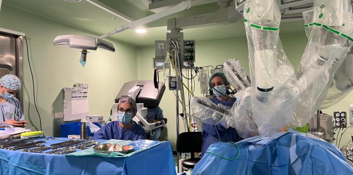 Imagen de la cirugía robótica