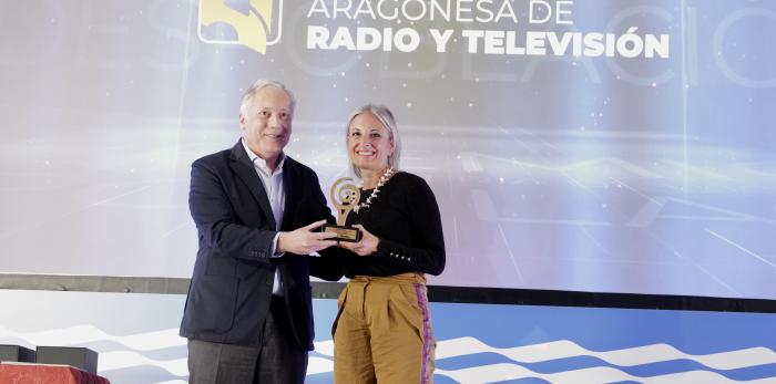 El alcalde de Perales del Alfambra, la emprendedora Ana Marcén y la directora general de CARTV han recogido los premios.