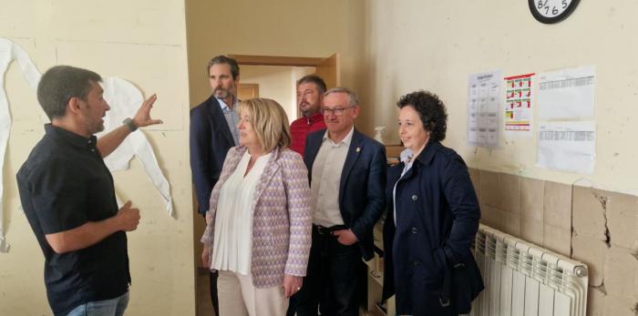 Tomasa Hernández en su visita al colegio.