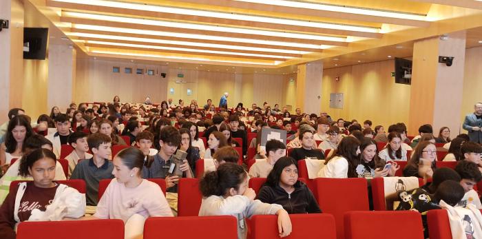 Final del concurso 'Arte en la Nube: Explorando Goya en Minecraft'