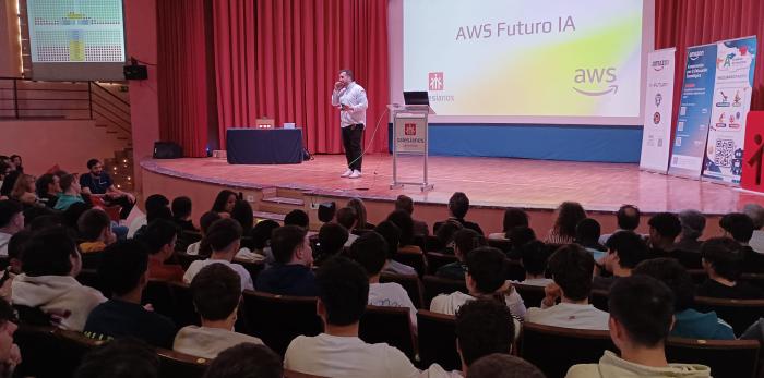 El colegio Salesianos de Zaragoza ha acogido el mayor hackathon de IA de Aragón