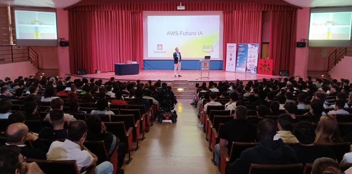 El colegio Salesianos de Zaragoza ha acogido el mayor hackathon de IA de Aragón