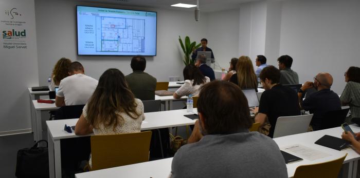 Imágenes de la Jornada de Terapias Avanzadas celebradas en las instalaciones del IIS Aragón en el HUMS