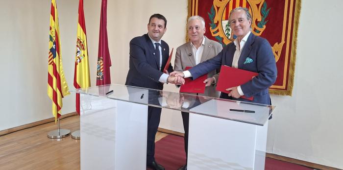 Hoy se ha firmado el protocolo para impulsar la nueva plataforma logística de Alcañiz.