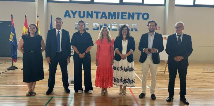Inauguración del nuevo pabellón deportivo en el Complejo Municipal El Segalar de Binéfar.