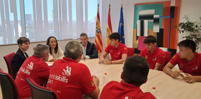La prueba, en la que los tres aragoneses estudiantes de FP representarán a España, comenzará el próximo 22 de septiembre