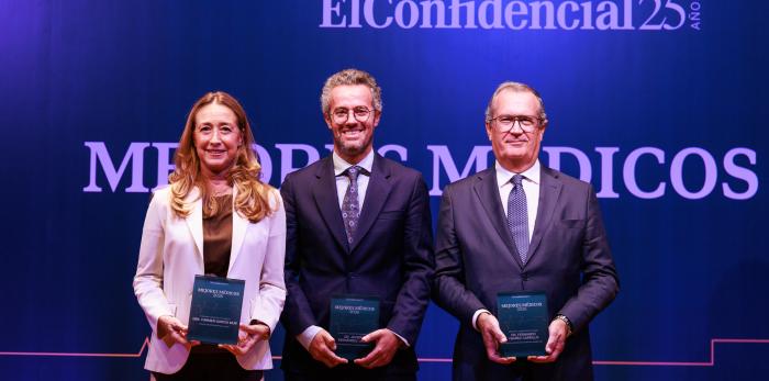 La doctora García Mur ha sido distinguida por El Confidencial como mejor médico 2026