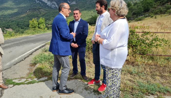 El Gobierno de Aragón ha firmado un convenio de colaboración con Turismo de Aragón, la comarca de Sobrarbe y el Ayuntamiento de El Pueyo de Araguás para facilitar las visitas guiadas a San Victorián