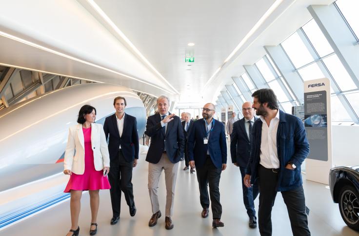 El presidente del Gobierno de Aragón ha participado en la jornada organizada por Amazon Web Services en Zaragoza, en la que se ha abordado el impulso de los centros de datos en el contexto de la transición ecológica.