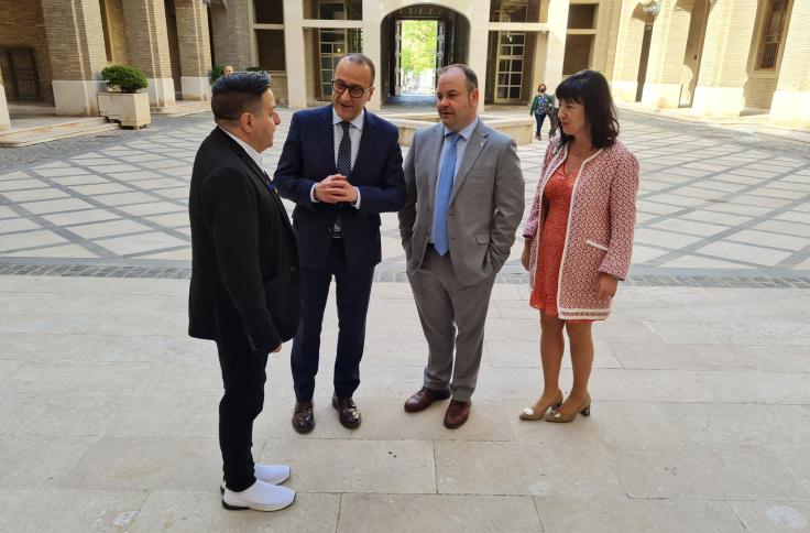 Carmelo Artiaga, Felipe Faci, Víctor Manuel Chueca y Gloria Pérez