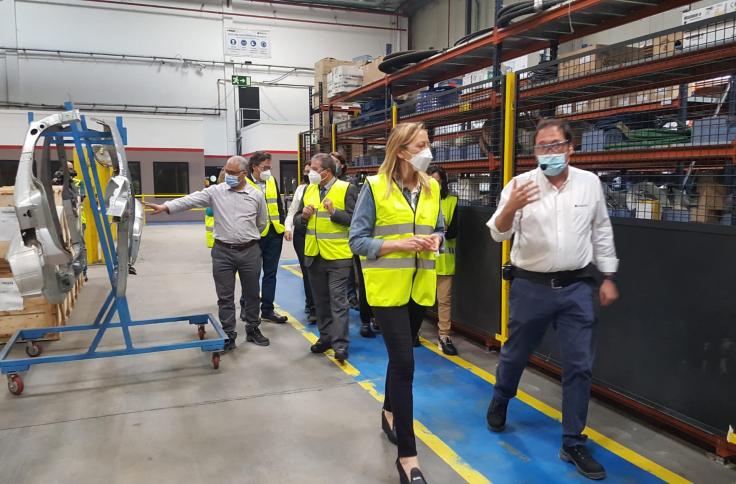 Visita a la empresa Magna Automotive en Pedrola
