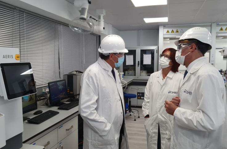 Aliaga visita la empresa Rolabo
