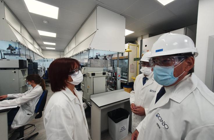 Aliaga visita la empresa Rolabo