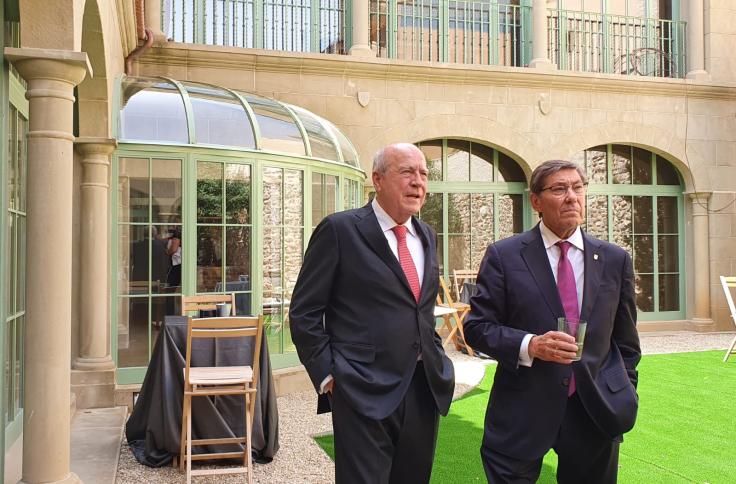 Aliaga inaugura el Hotel La Lozana en Used