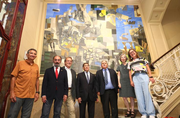 Lambán firma la recepción del inmueble del Centro Aragonés de Barcelona