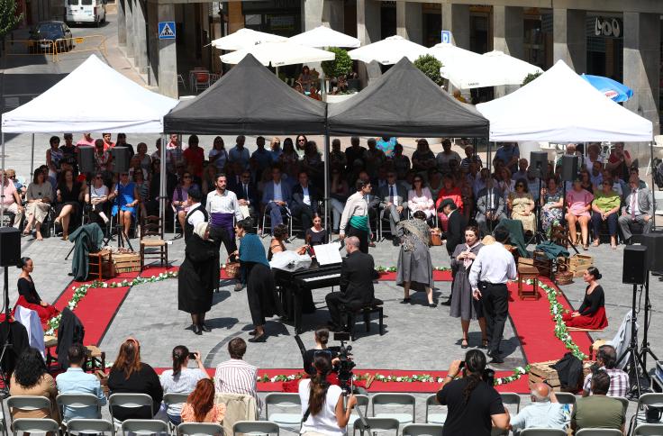 Lambán asiste al 90 aniversario de la proclamación como alcaldesa de María Domínguez