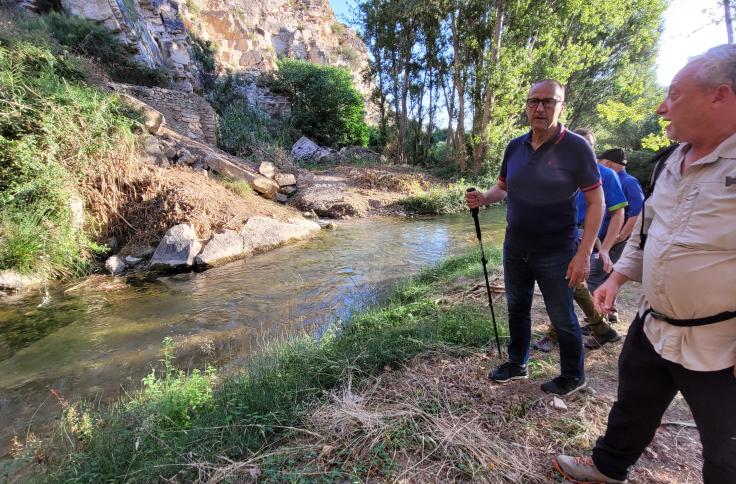 El consejero de Educación, Cultura y Deporte del Gobierno de Aragón, Felipe Faci, en el Parque Cultural del Río Martín