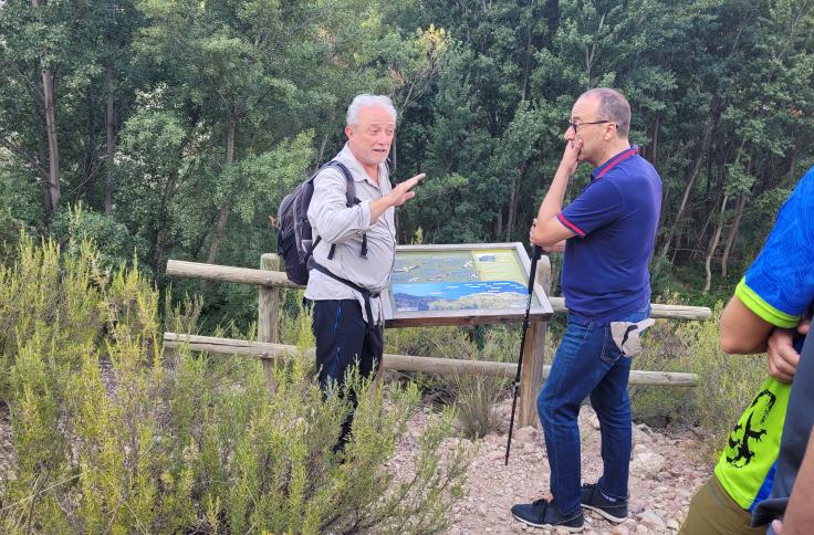 El consejero de Educación, Cultura y Deporte del Gobierno de Aragón, Felipe Faci, en el Parque Cultural del Río Martín