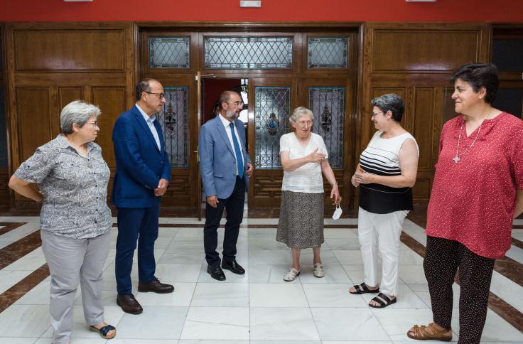 Javier Lambán visita la iglesia de la Mantería