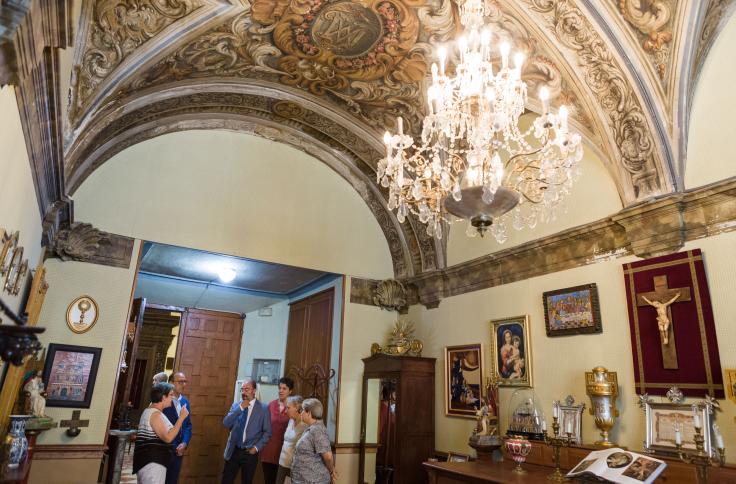 Javier Lambán visita la iglesia de la Mantería