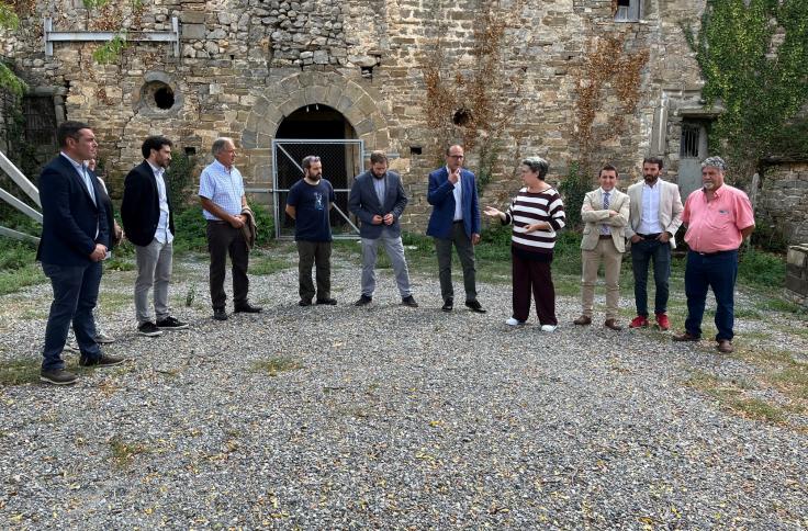 El Gobierno de Aragón ha firmado un convenio de colaboración con Turismo de Aragón, la comarca de Sobrarbe y el Ayuntamiento de El Pueyo de Araguás para facilitar las visitas guiadas a San Victorián