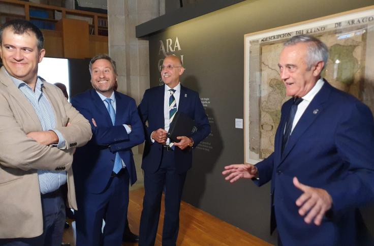 Visita inaugural de la exposición