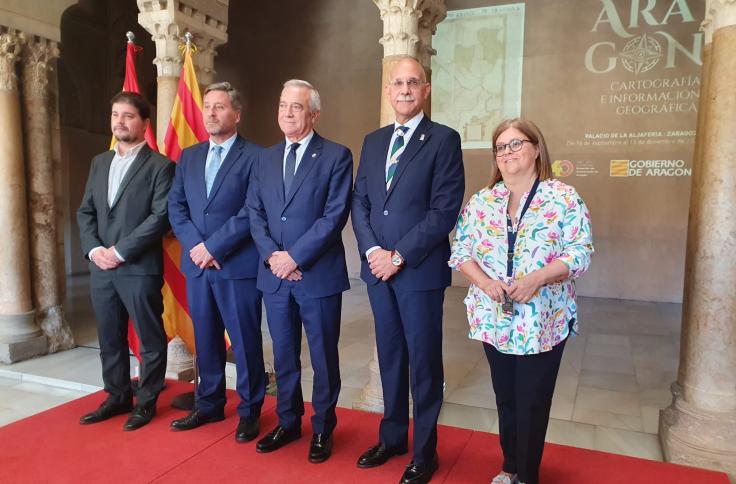 Visita inaugural de la exposición