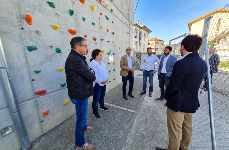 Nuevo rocódromo del IES Sobrarbe, en Aínsa