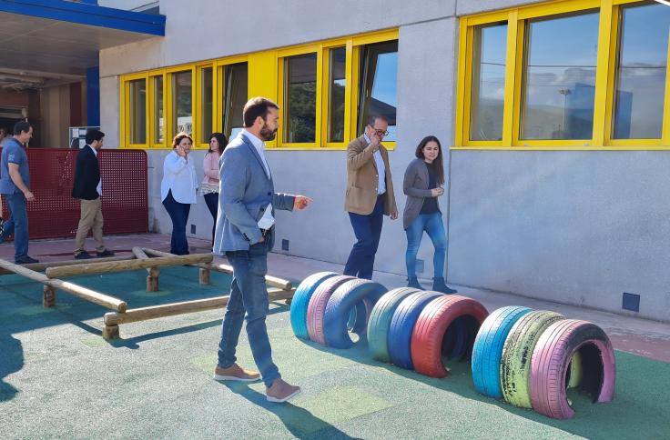 El consejero de Educación, Felipe Faci, visita el CEIP Asunción Pañart, en Aínsa